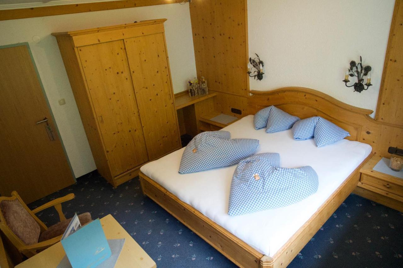 Garni Hotel Wildanger Zöblen Екстериор снимка