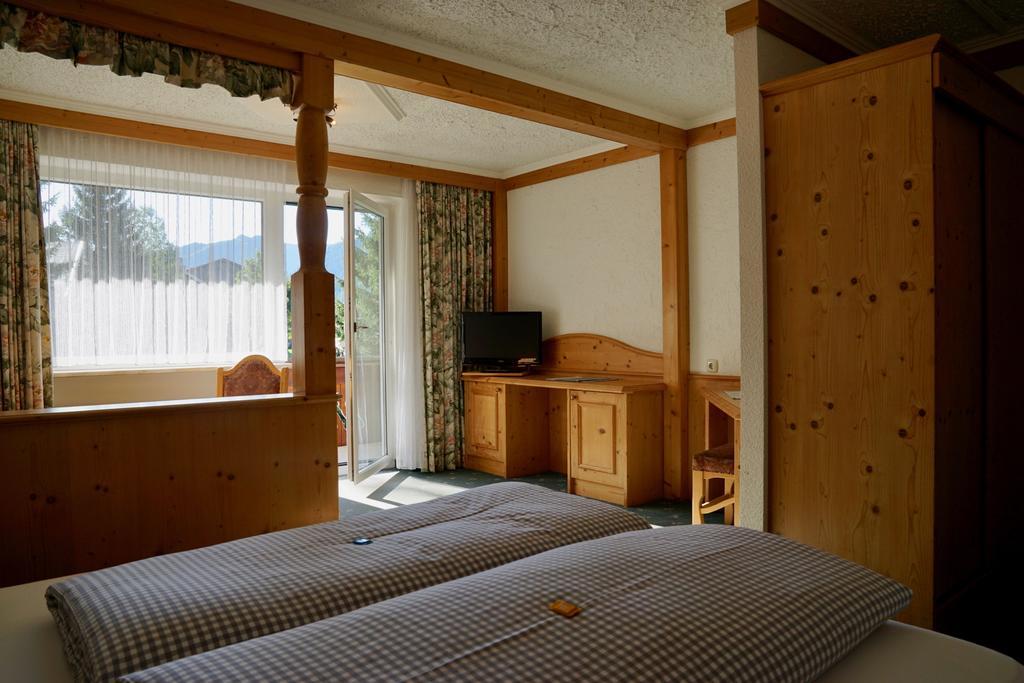Garni Hotel Wildanger Zöblen Екстериор снимка
